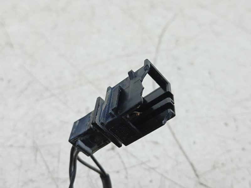 Recambio de enganche cinturon trasero central para volkswagen t-roc (a11, d11) 2.0 tdi referencia OEM IAM  2GA857739 