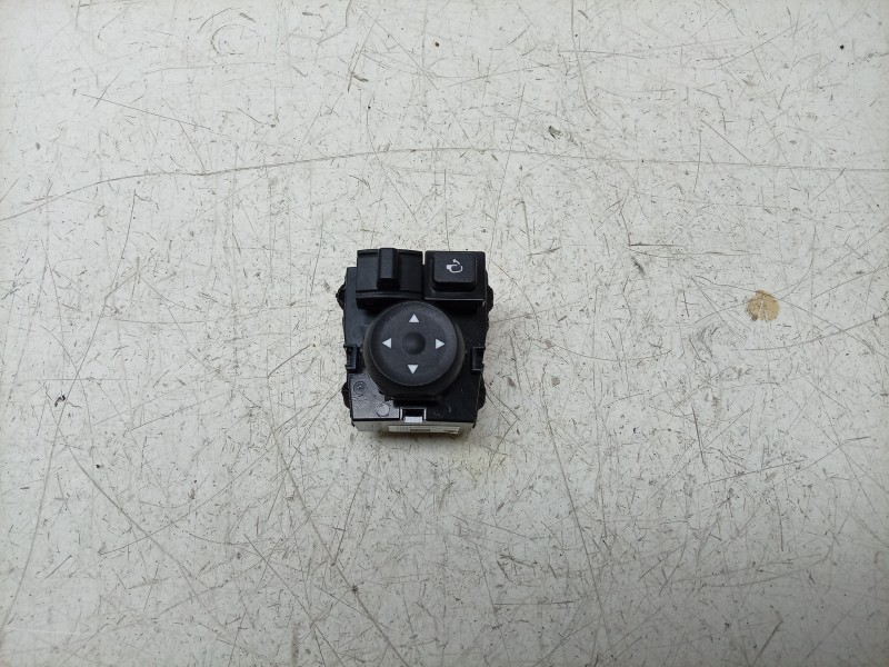Recambio de mando retrovisor para hyundai inster ax referencia OEM IAM  93530062004X 