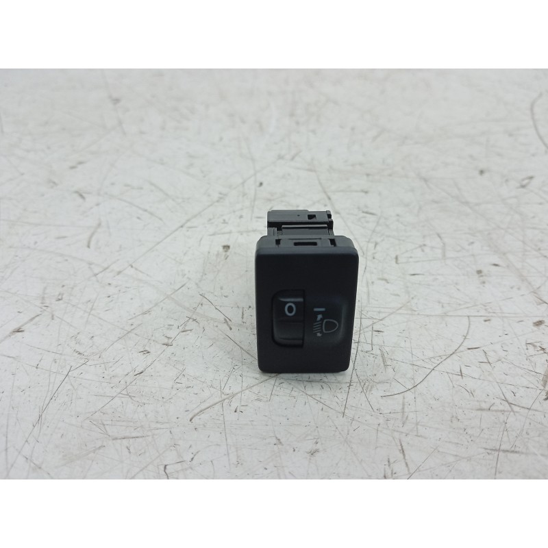 Recambio de interruptor para toyota land cruiser 3p 3.0 d-4d 190 cv referencia OEM IAM  8415252100 