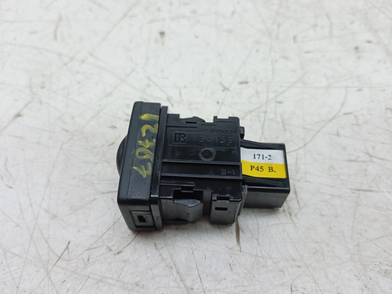 Recambio de interruptor para toyota land cruiser 3p 3.0 d-4d 190 cv referencia OEM IAM  8415252100 