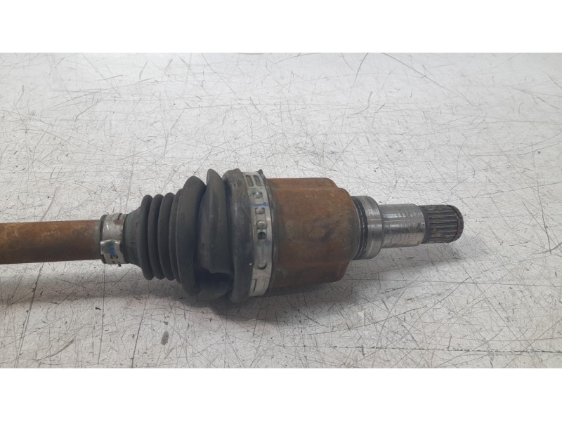 Recambio de transmision delantera izquierda para ford ka+ 1.2 ti-vct cat referencia OEM IAM E3B53B437CA T68563 