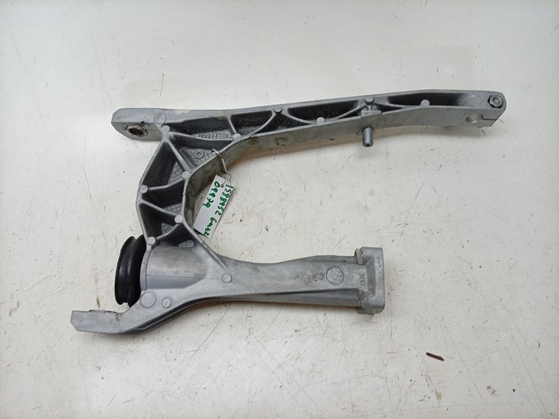 Recambio de basculante para guzzi nevada nevada 750 referencia OEM IAM  GU32540260 