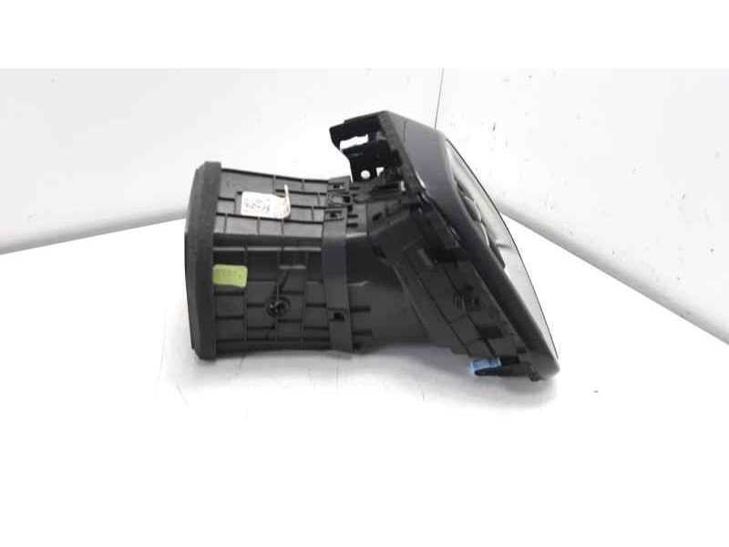 Recambio de rejilla aireadora para kia ceed 1.6 crdi cat referencia OEM IAM 97490J7100  