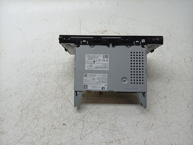 Recambio de sistema audio / radio cd para seat ateca (khp) style xm referencia OEM IAM 575035869M 575035869M 