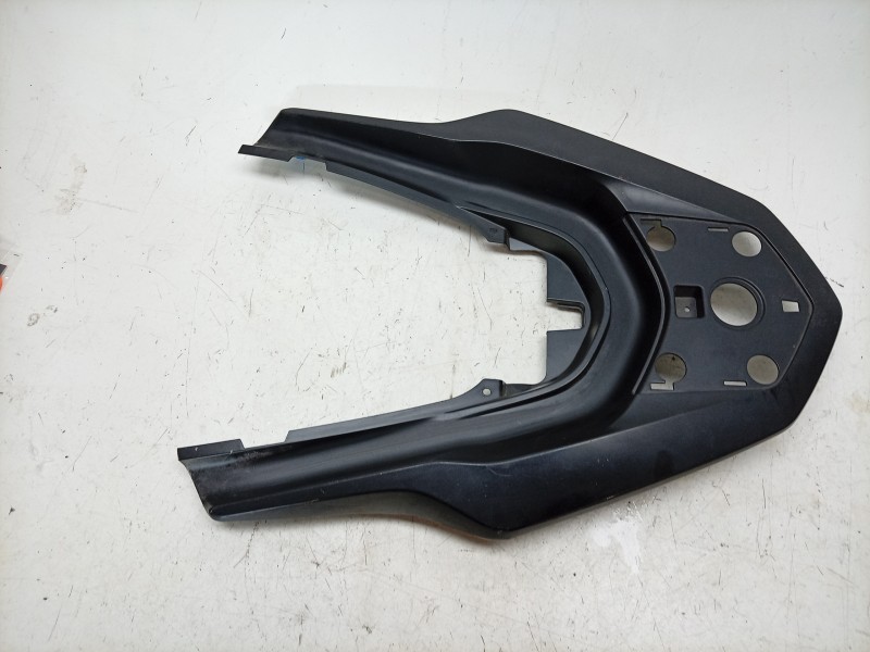 Recambio de aleron trasero para honda pcx pcx 125 (jk05) referencia OEM IAM  80110K1ZJ10ZA 