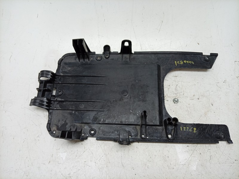 Recambio de moldura para honda pcx pcx 125 (jk05) referencia OEM IAM  64530K1ZJ102 