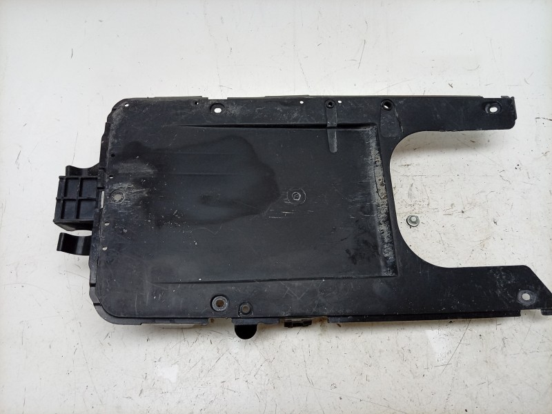 Recambio de moldura para honda pcx pcx 125 (jk05) referencia OEM IAM  64530K1ZJ102 