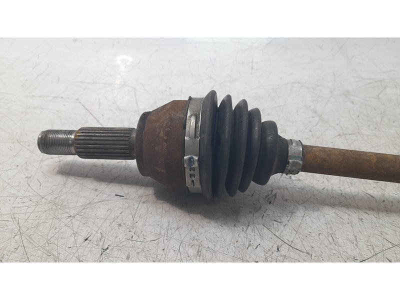 Recambio de transmision delantera izquierda para ford ka+ 1.2 ti-vct cat referencia OEM IAM E3B53B437CA T68563 