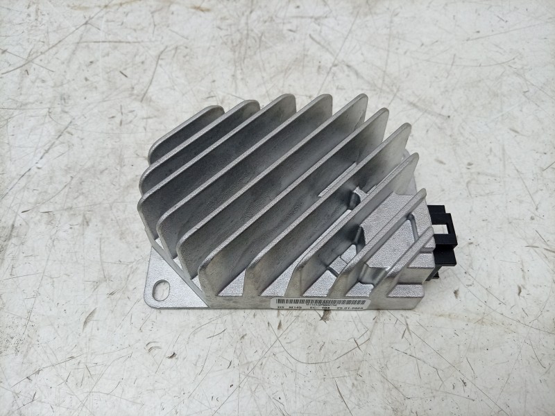 Recambio de amplificador de antena para mercedes-benz eqa (h243) eqa 250+ (243.702) referencia OEM IAM  A1779050403 