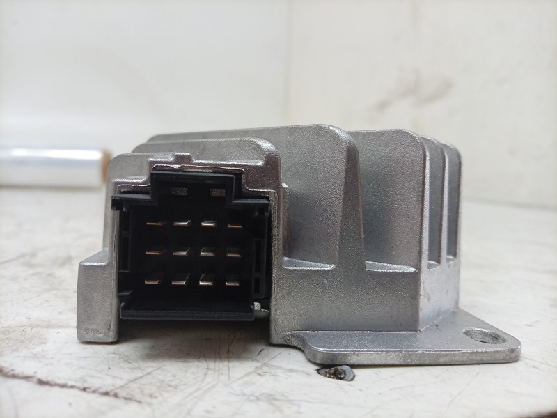 Recambio de amplificador de antena para mercedes-benz eqa (h243) eqa 250+ (243.702) referencia OEM IAM  A1779050403 