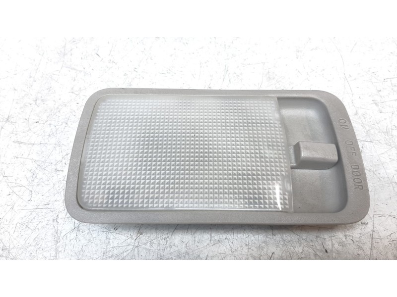 Recambio de luz interior para nissan pulsar (c13) acenta referencia OEM IAM 264103DN0A  