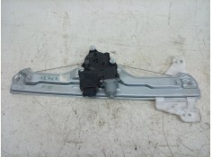 ELEVALUNAS DELANTERO DERECHO 82404R2000 