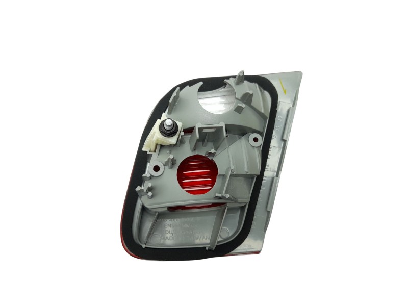 Recambio de piloto trasero izquierdo interior para bmw serie 3 berlina (e46) referencia OEM IAM  63216910537 103F05084773/162005