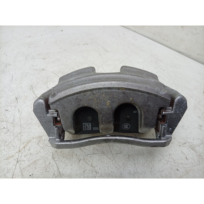 Recambio de pinza de freno delantera izquierda para mercedes-benz eqa (h243) eqa 250+ (243.702) referencia OEM IAM  A1774219700 