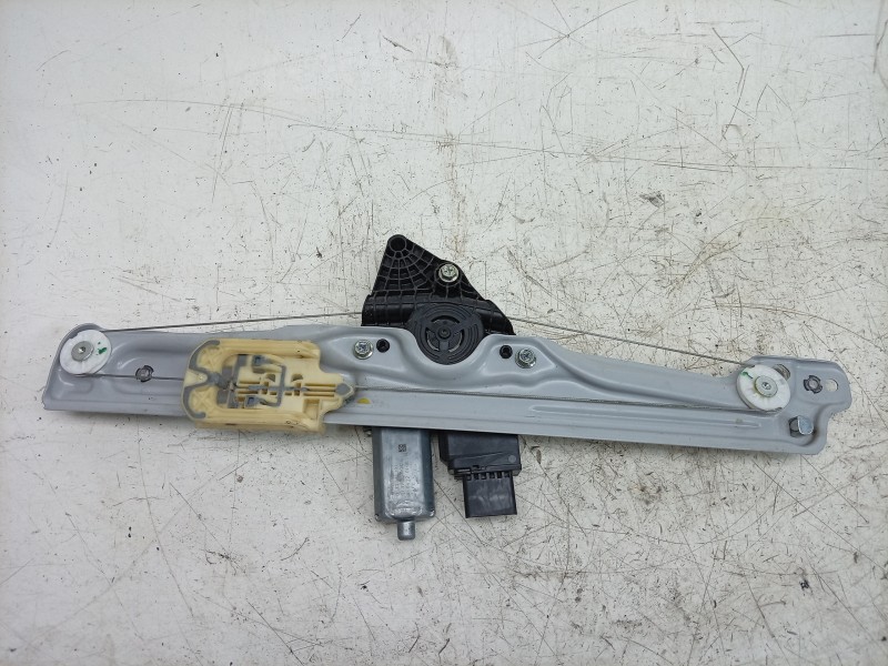 Recambio de elevalunas trasero derecho para opel crossland referencia OEM IAM  39227502 
