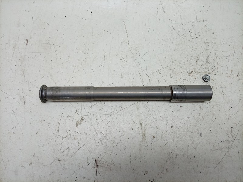Recambio de eje de rueda para dacia duster iii referencia OEM IAM  36317925187 