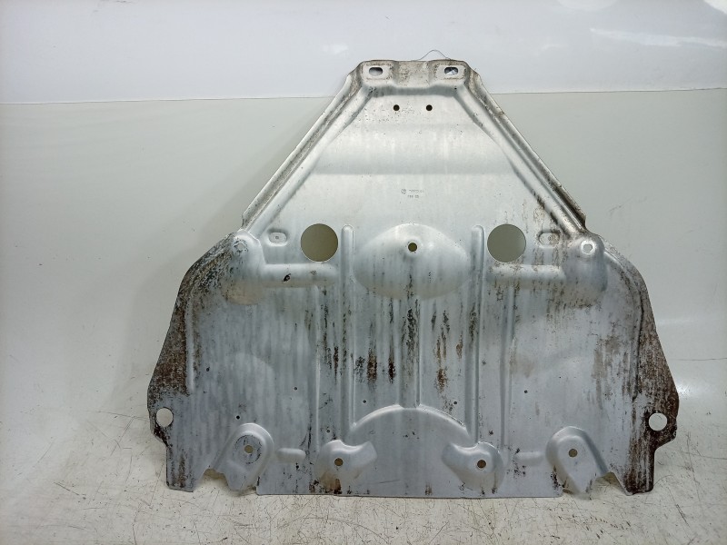 Recambio de cubrecarter para bmw 3 touring m3 competition xdrive referencia OEM IAM  7486019 