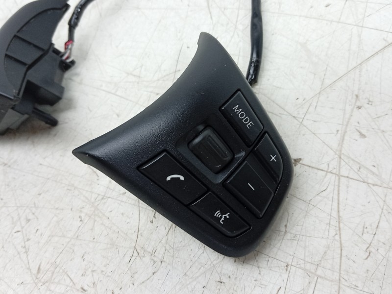 Recambio de mando volante para bmw x1 (f48) sdrive 18 d referencia OEM IAM  61319326473 
