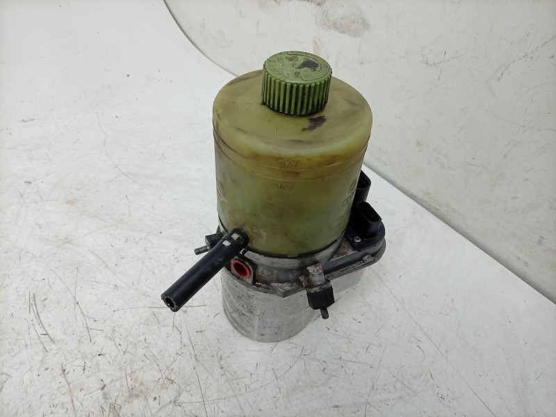 Recambio de bomba direccion para seat ibiza iii (6l1) 1.4 16v referencia OEM IAM  6Q0423156AB BHF110337RC/BHF110337VW