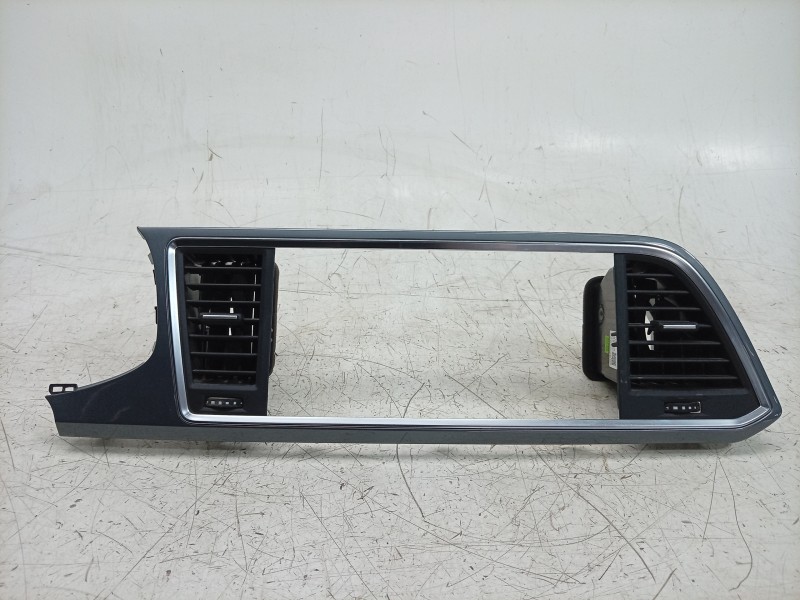 Recambio de aireador central para seat ateca (khp) style xm referencia OEM IAM  576820951 