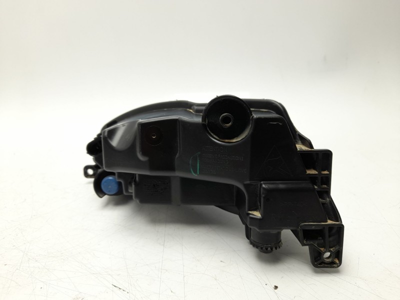 Recambio de faro antiniebla derecho para seat ateca (khp) style xm referencia OEM IAM  5F0941702C 10121391005/9020102/ST4304413
