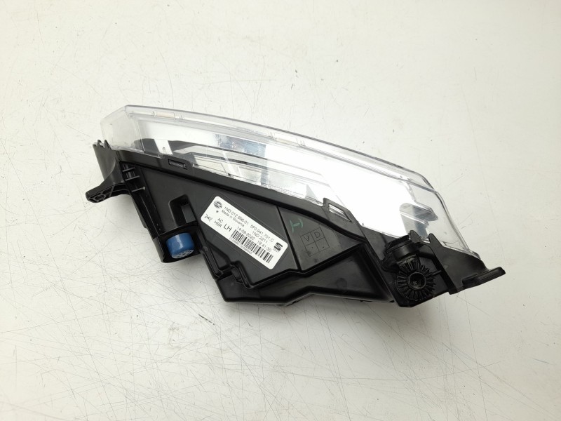 Recambio de faro antiniebla izquierdo para seat ateca (khp) style xm referencia OEM IAM  5F0941701C 10121391006/9020101/ST430441