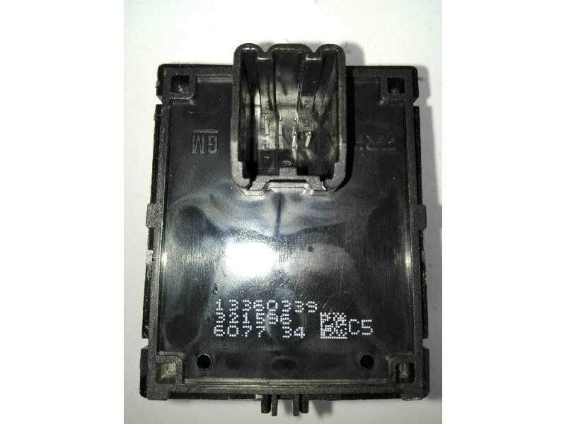 Recambio de mando elevalunas delantero derecho para opel adam 1.4 16v cat (a 14 xel / ldd / l2z) referencia OEM IAM   