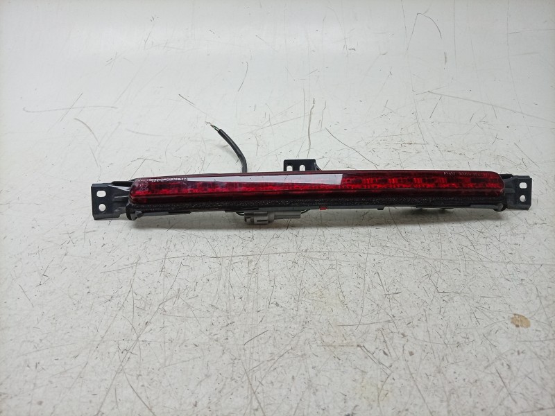 Recambio de luz central de freno para abarth 124 spider 1.4 (348) referencia OEM IAM  6000615223 
