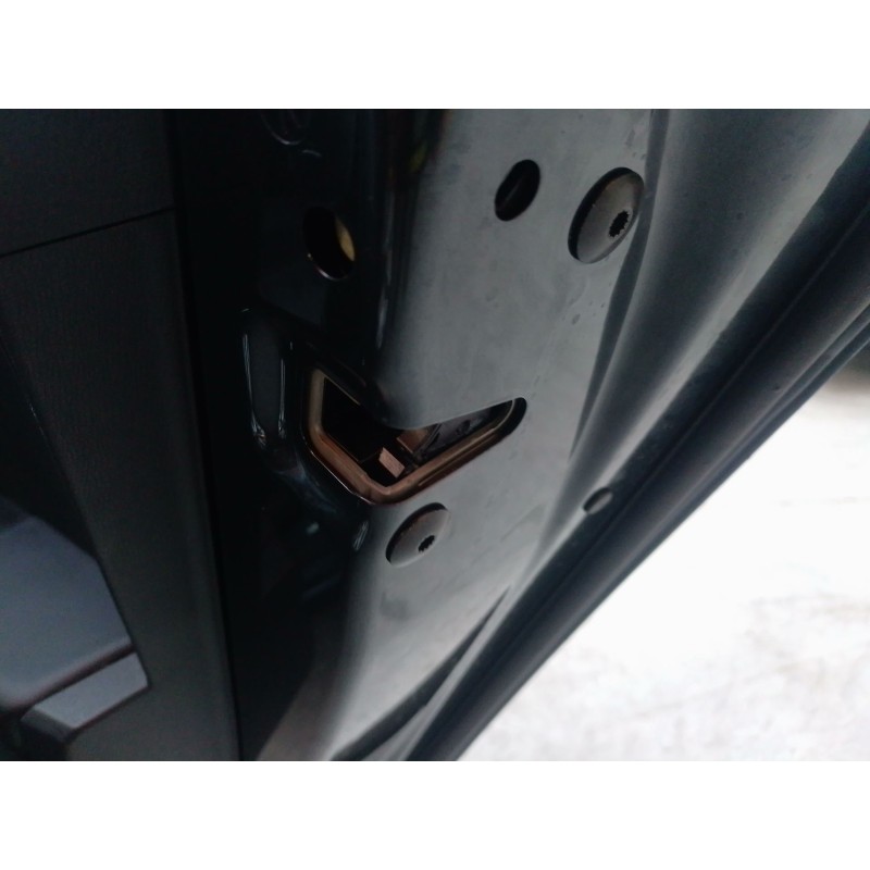 Recambio de cerradura puerta trasera derecha para seat leon sportstourer (kl8, kld) 1.5 etsi referencia OEM IAM   