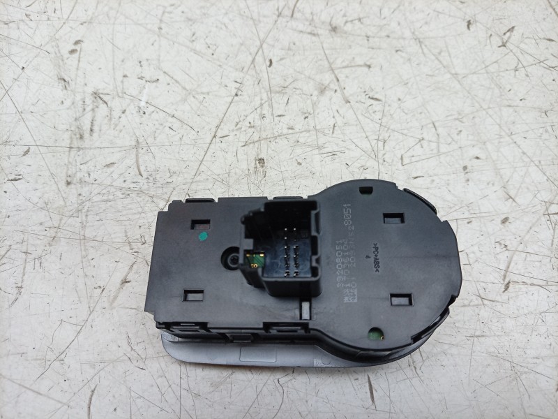 Recambio de mando luces para opel crossland referencia OEM IAM  39208051 