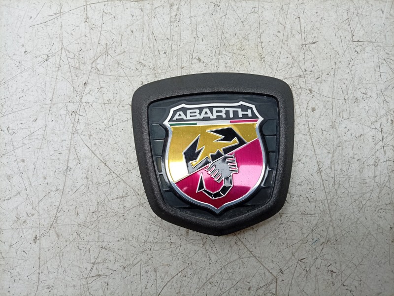 Recambio de emblema para abarth 124 spider 1.4 (348) referencia OEM IAM  68348937AA 