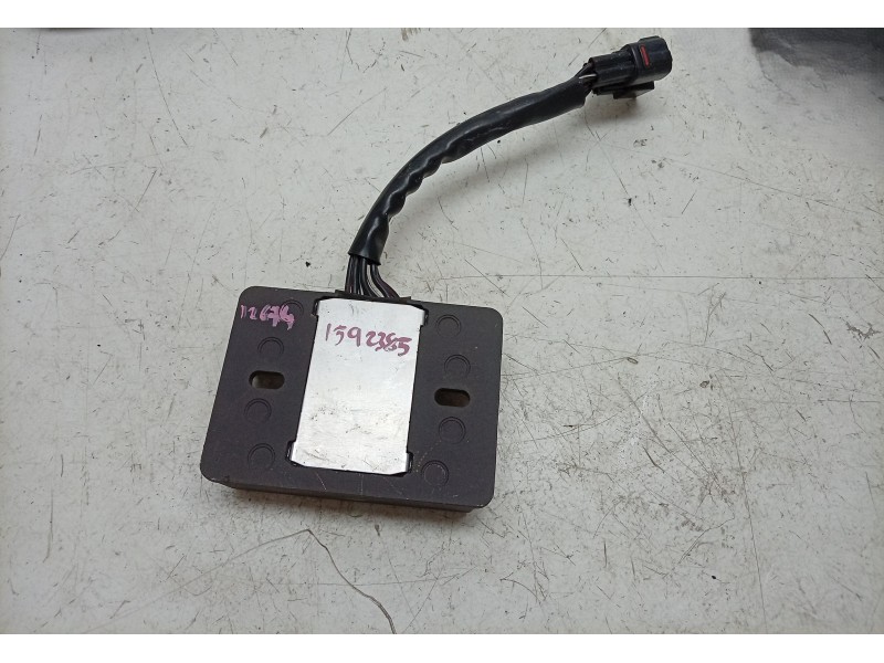 Recambio de regulador de corriente para suzuki v-strom 650 referencia OEM IAM  3280047H00000 