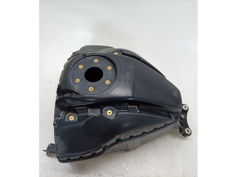 Recambio de deposito combustible para bmw f 900 r f 900 r referencia OEM IAM  16118567870 