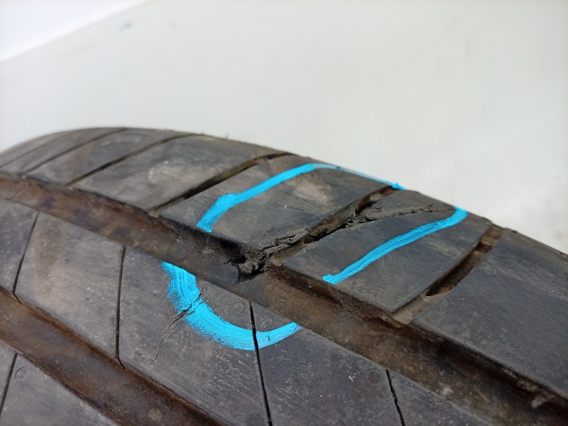 Recambio de neumatico para nissan qashqai iii (j12) 1.5 vc-t referencia OEM IAM  2355518 