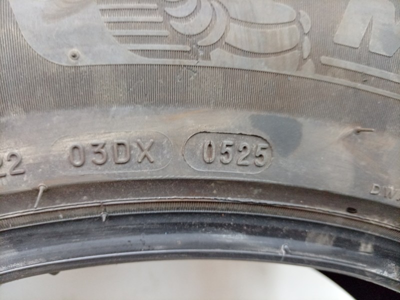 Recambio de neumatico para kia sportage 1.6 t-gdi 160 cv referencia OEM IAM  2156517 