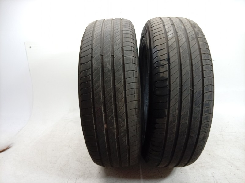 Recambio de neumatico para kia sportage 1.6 t-gdi 160 cv referencia OEM IAM  2156517 