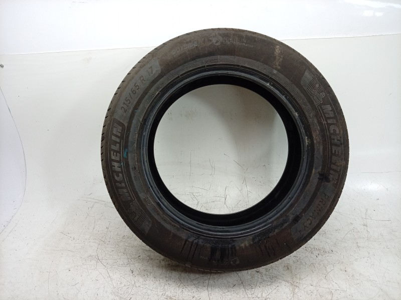 Recambio de neumatico para kia sportage 1.6 t-gdi 160 cv referencia OEM IAM  2156517 