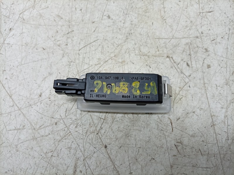 Recambio de luz interior para volkswagen t-roc (a11, d11) 2.0 tdi referencia OEM IAM  10A947109A 