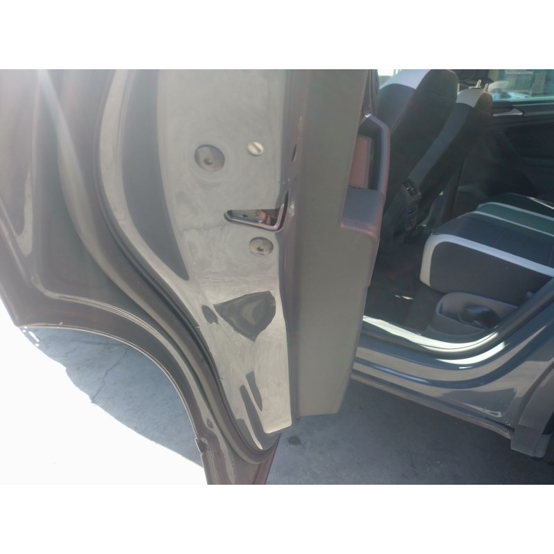 Recambio de cerradura puerta trasera izquierda para volkswagen tiguan (ad1, ax1) 1.5 tsi referencia OEM IAM   