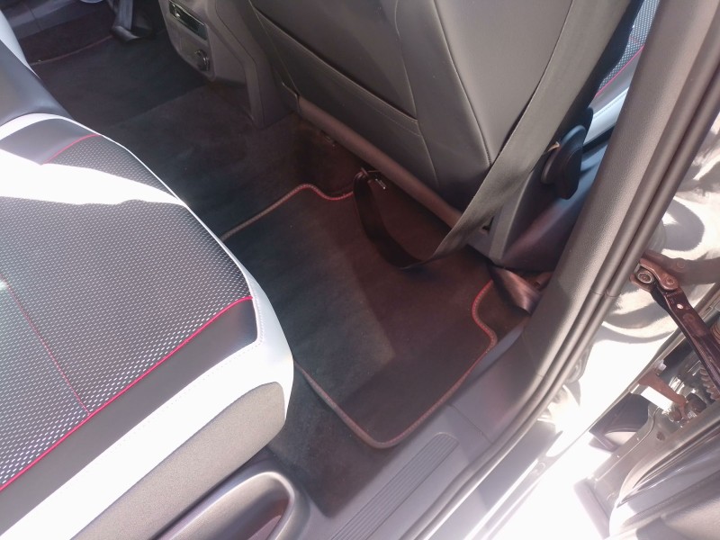 Recambio de juego alfombrillas para volkswagen tiguan (ad1, ax1) 1.5 tsi referencia OEM IAM   