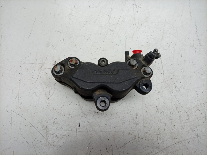 Recambio de pinza de freno delantera derecha para kawasaki z 900 z 900 referencia OEM IAM  430800131DJ 