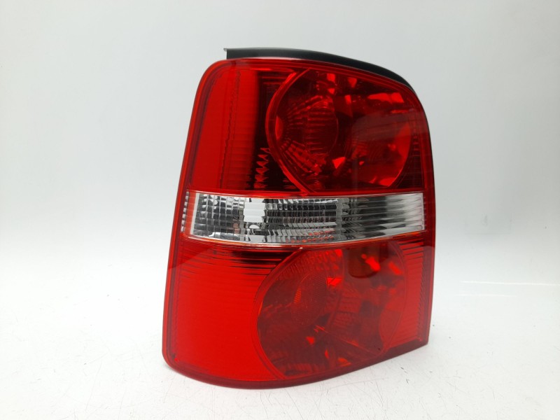 Recambio de piloto trasero izquierdo para volkswagen touran (1t1) referencia OEM IAM  1T0945096C 103F23361751/16910131/2540501/V