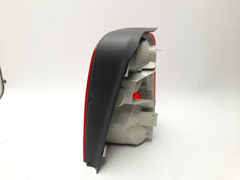 Recambio de piloto trasero izquierdo para volkswagen touran (1t1) referencia OEM IAM  1T0945096C 103F23361751/16910131/2540501/V