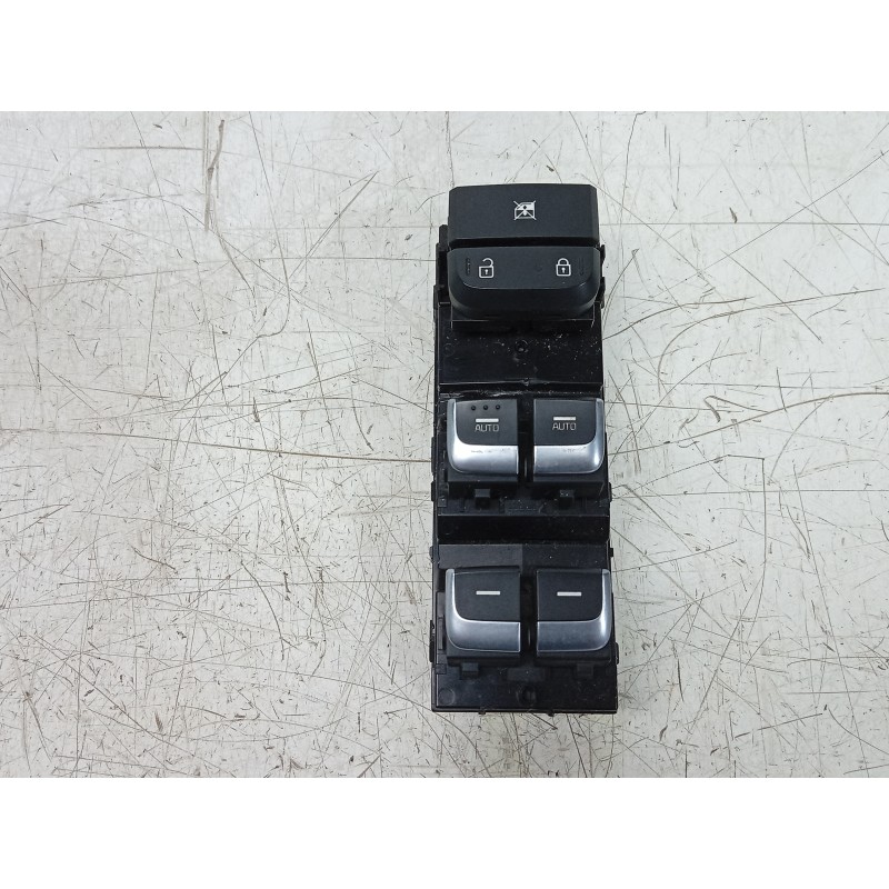 Recambio de mando elevalunas delantero izquierdo para kia sportage iv (ql, qle) 1.6 gdi referencia OEM IAM  93570F1050 