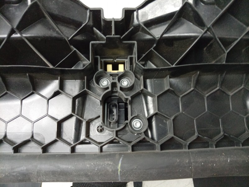 Recambio de molduras delanteras para bmw 2 gran coupe (f44) 218 d referencia OEM IAM  51135A23EB4 
