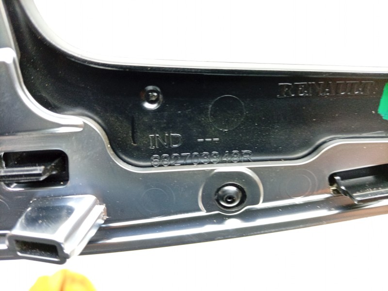 Recambio de moldura para renault captur i (j5_, h5_) 0.9 tce 90 referencia OEM IAM  682703348R 