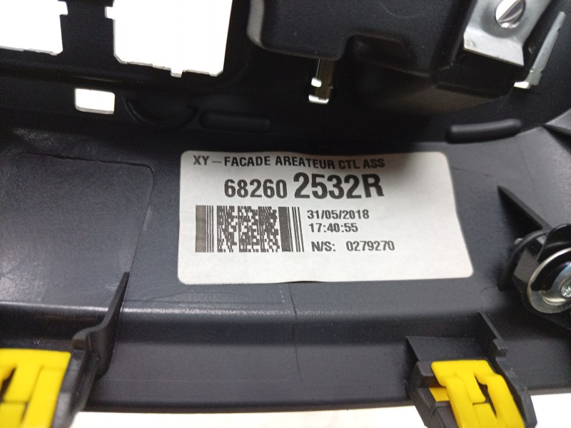 Recambio de aireador central para renault captur i (j5_, h5_) 0.9 tce 90 referencia OEM IAM  682602532R 