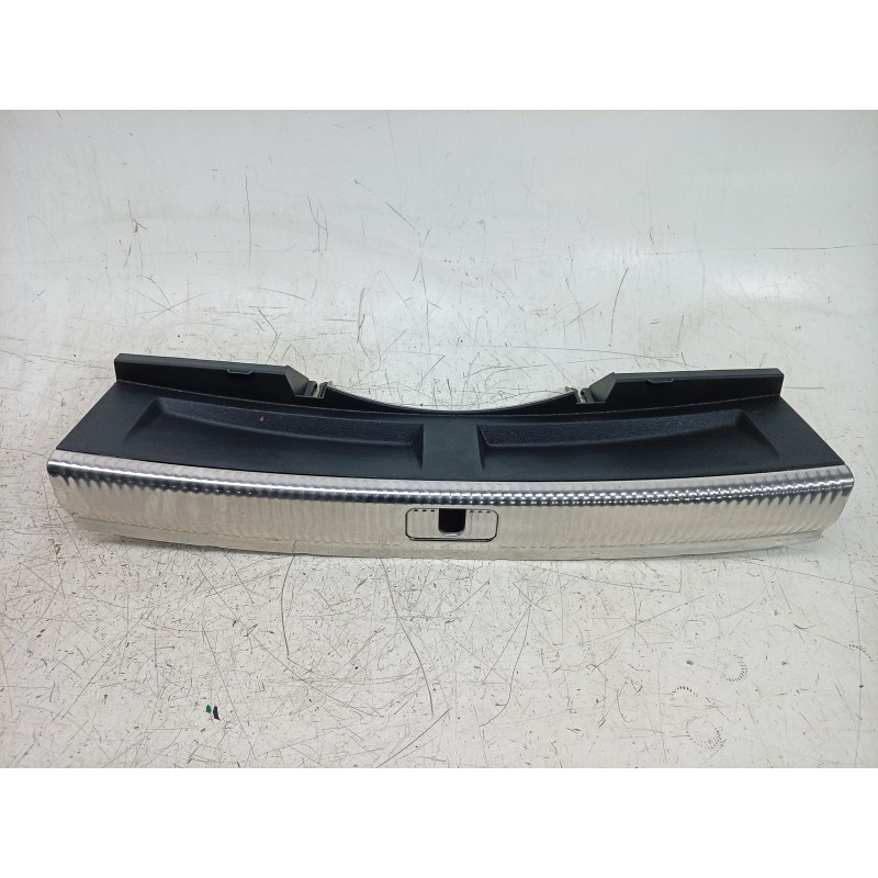 Recambio de embellecedor para audi a5 sportback (f5a, f5f) 35 tfsi mild hybrid referencia OEM IAM  8W8864513C 