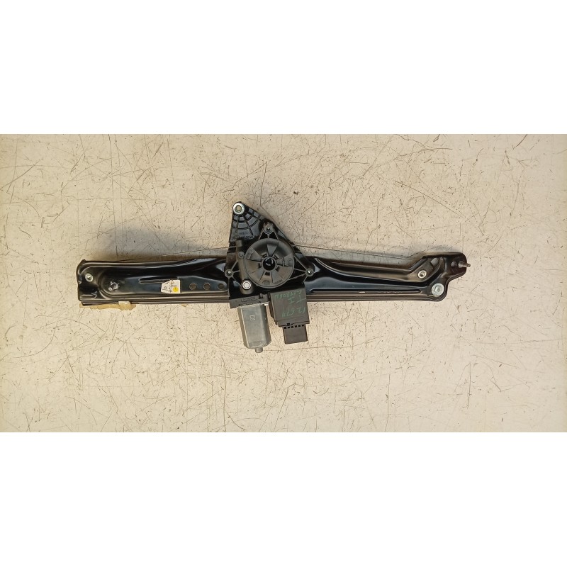 Recambio de elevalunas trasero izquierdo para citroën c3 aircross ii (2r_, 2c_) 1.5 bluehdi 110 referencia OEM IAM 0130824277 YQ