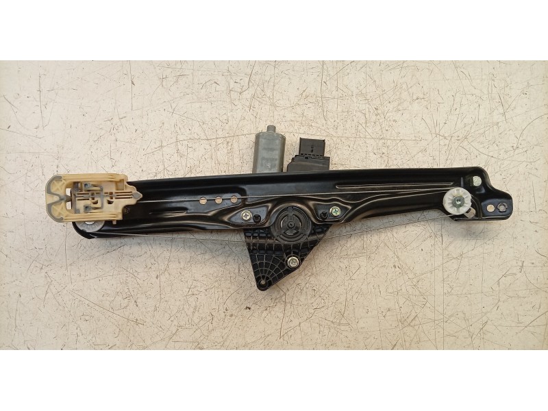 Recambio de elevalunas trasero izquierdo para citroën c3 aircross ii (2r_, 2c_) 1.5 bluehdi 110 referencia OEM IAM 0130824277 YQ